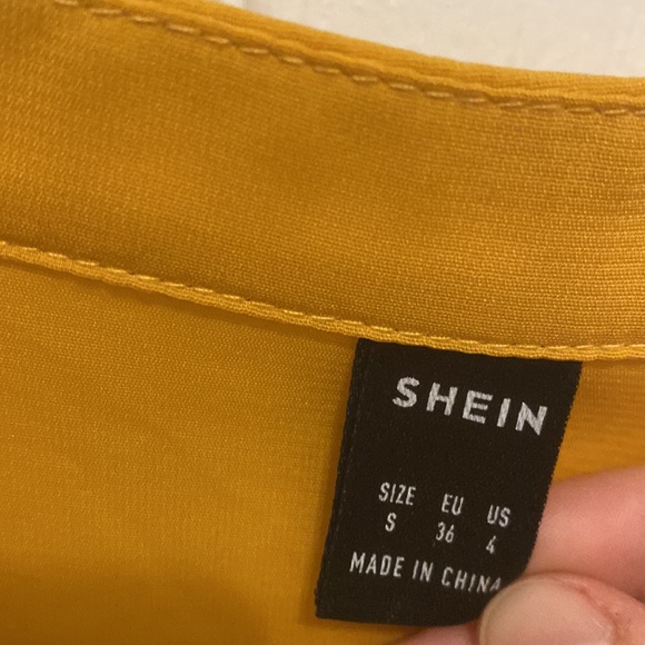 SHEIN blouse - Picture 3 of 7